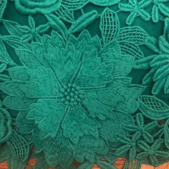 Milly mini skirt silk flower green Sz 4 Like new - Picture 6 of 7